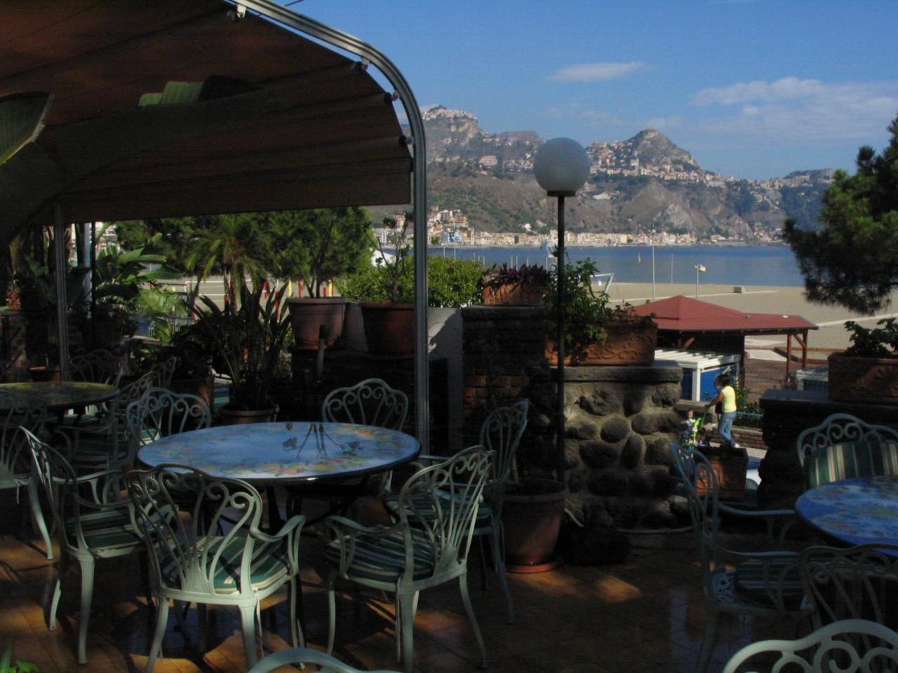 Villa Athena Giardini Naxos Εξωτερικό φωτογραφία